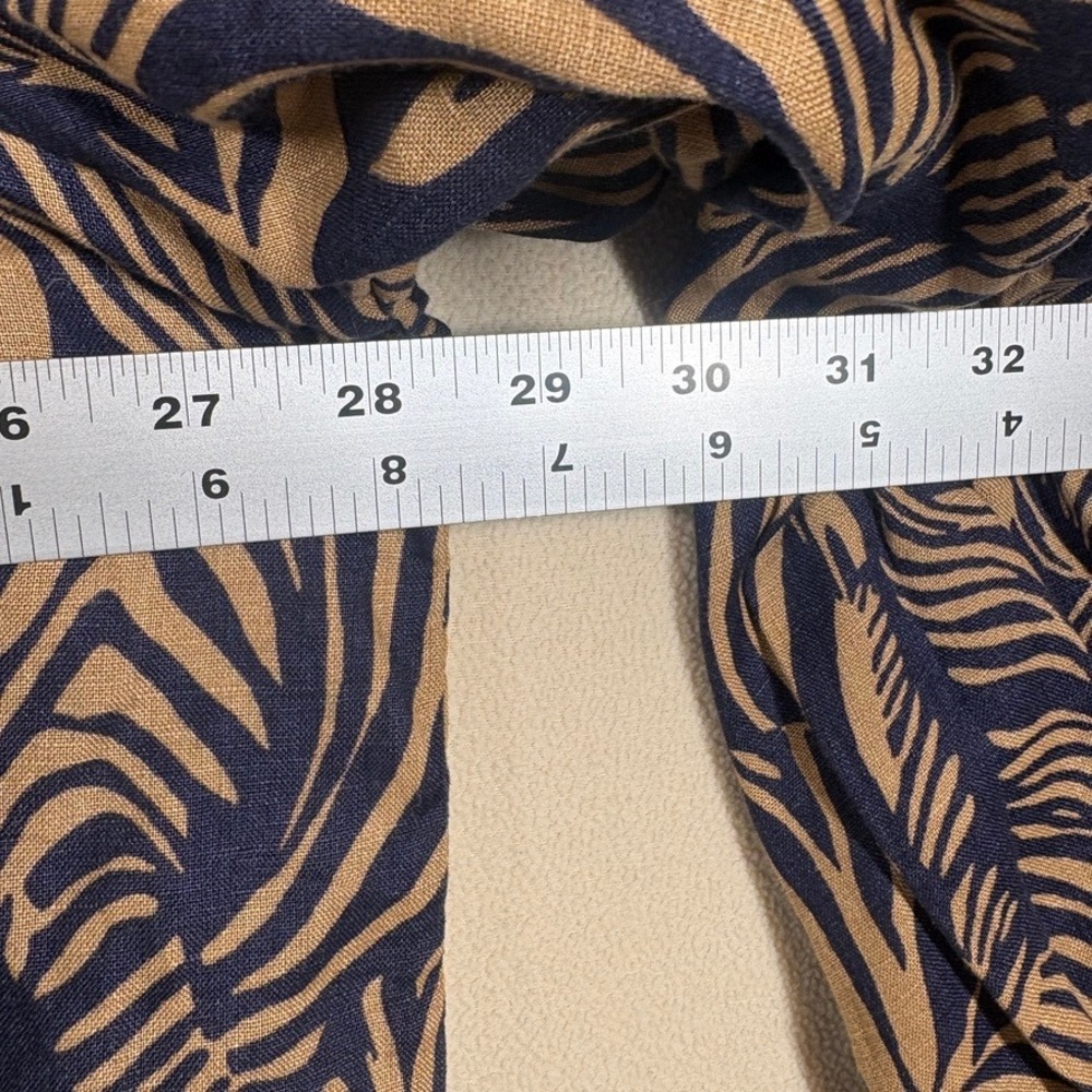 Banana Republic Zebra Print Linen Volume Blouse Womens L Navy Blue Tan Boho Chic - Picture 7 of 10